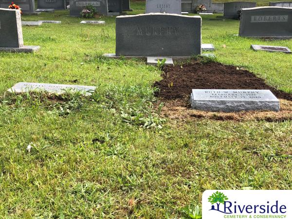 Family Monument Photo