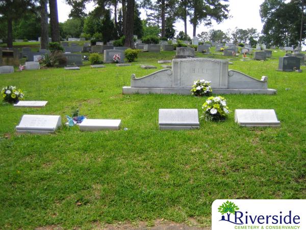 Family Monument Photo