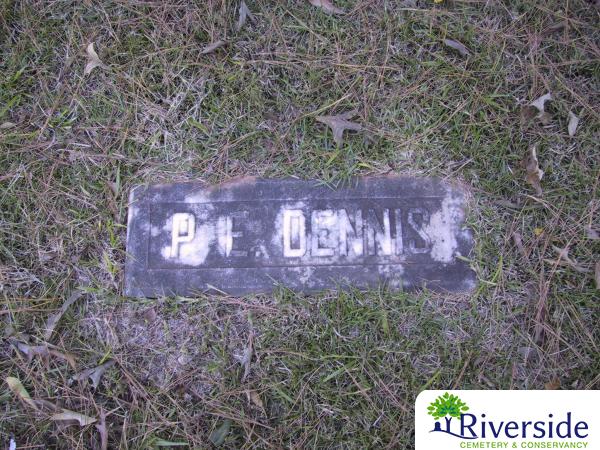 Family Monument Photo