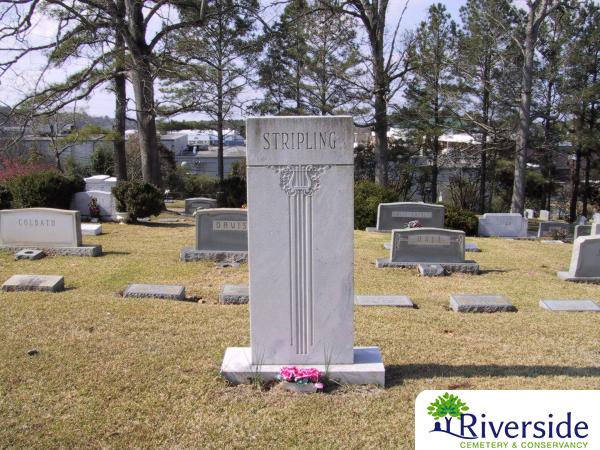 Family Monument Photo