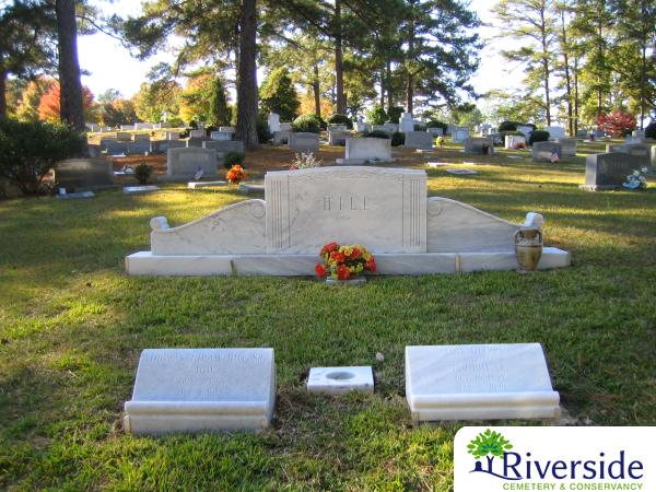 Family Monument Photo
