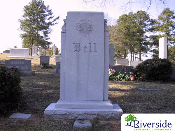 Family Monument Photo