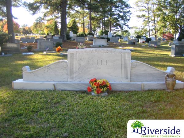 Family Monument Photo