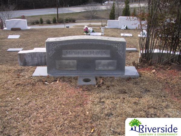 Family Monument Photo