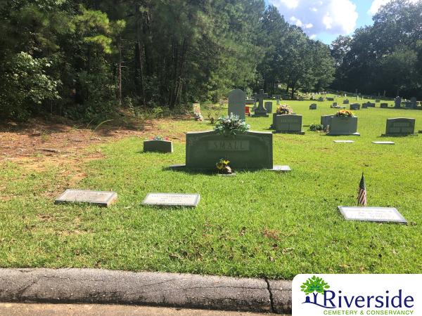 Family Monument Photo