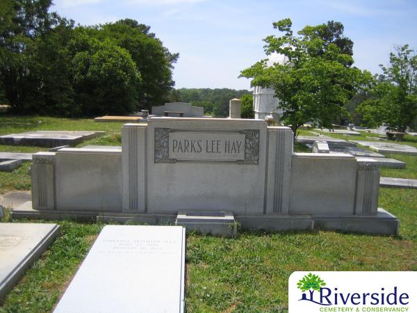 Family Monument Photo