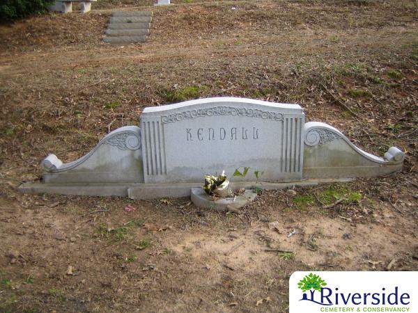 Family Monument Photo