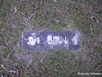 Family Monument Photo