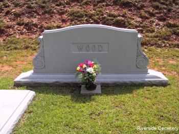 Family Monument Photo