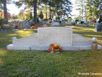 Family Monument Photo