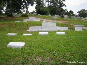 Family Monument Photo