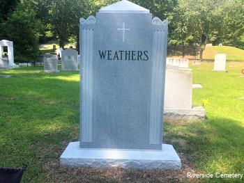Family Monument Photo