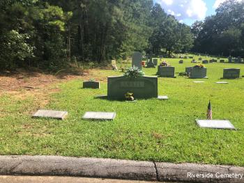 Family Monument Photo