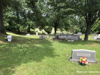 Family Monument Photo