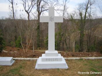 Family Monument Photo
