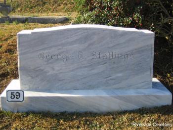 Family Monument Photo